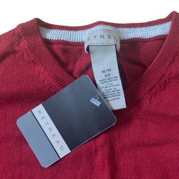 New Men’s Retreat Red Sweater Size Medium - Picture 4 of 6